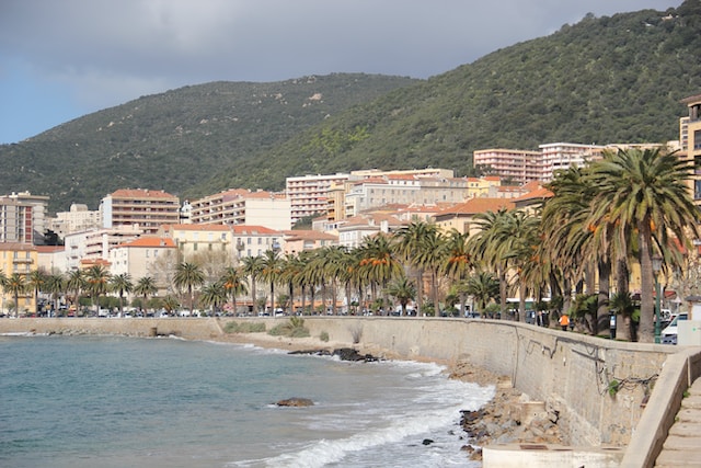 (2 A) Ajaccio et les villes de la Corse-du-Sud